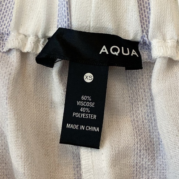 Aqua Women’s White and Blue Striped Off The Shoulder Blouse Size XS - Picture 4 of 6